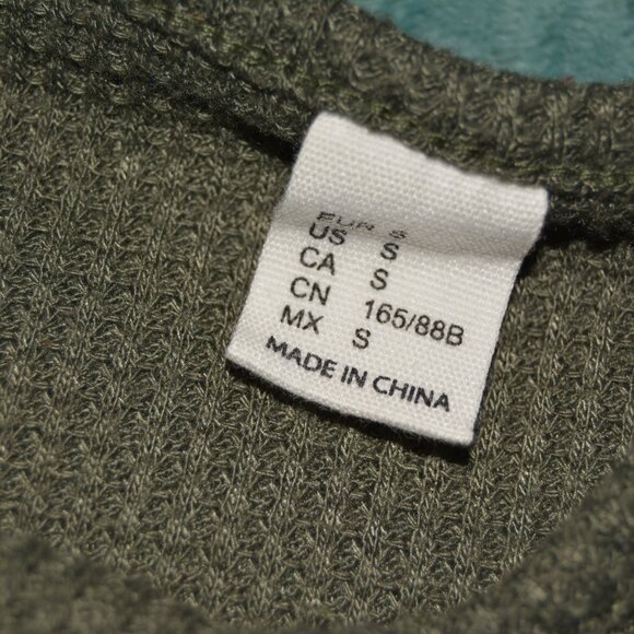 Dark olive green/gray cropped tank top - Picture 5 of 5